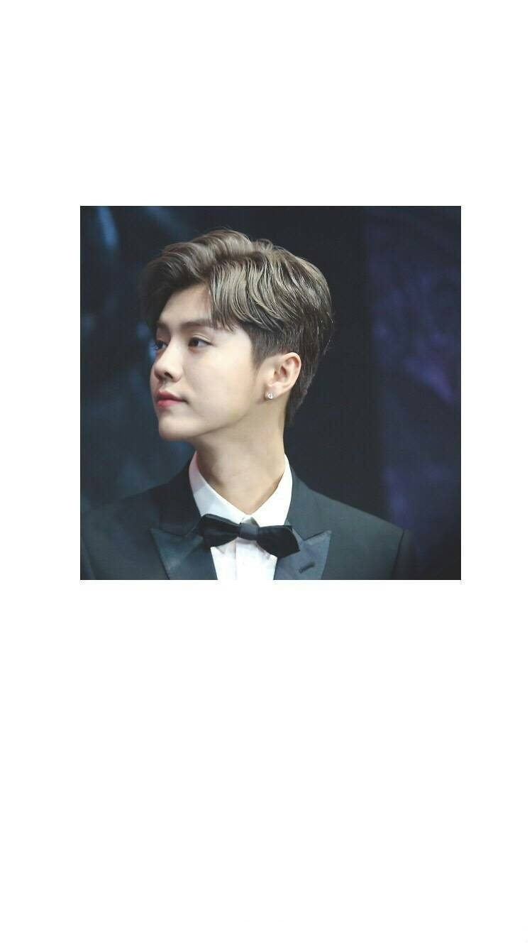 鹿晗壁纸全屏高清,鹿晗壁纸高清帅气动漫