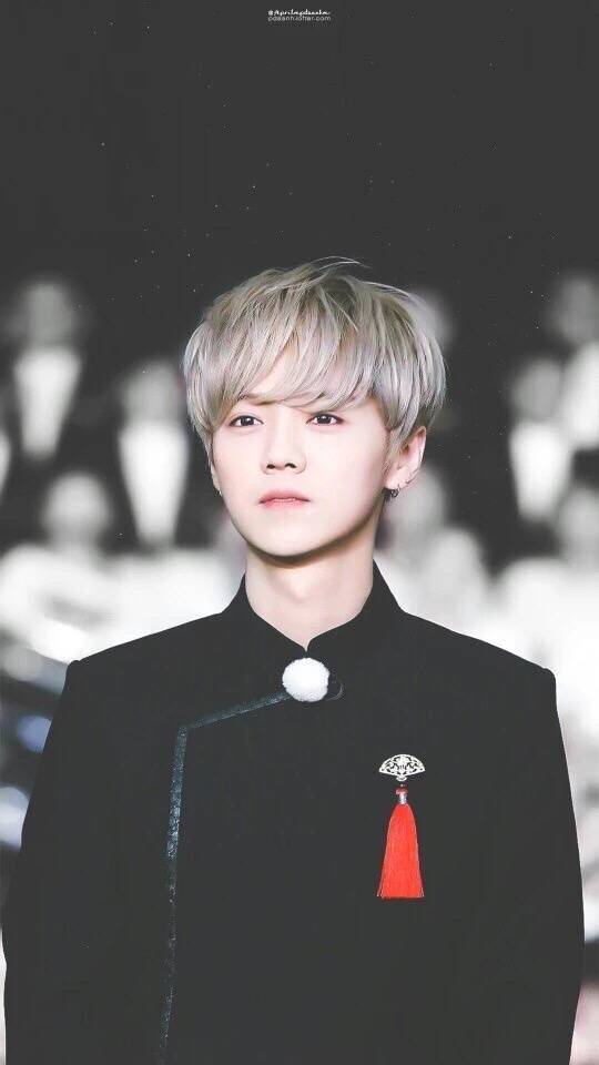 鹿晗壁纸全屏高清,鹿晗壁纸高清帅气动漫