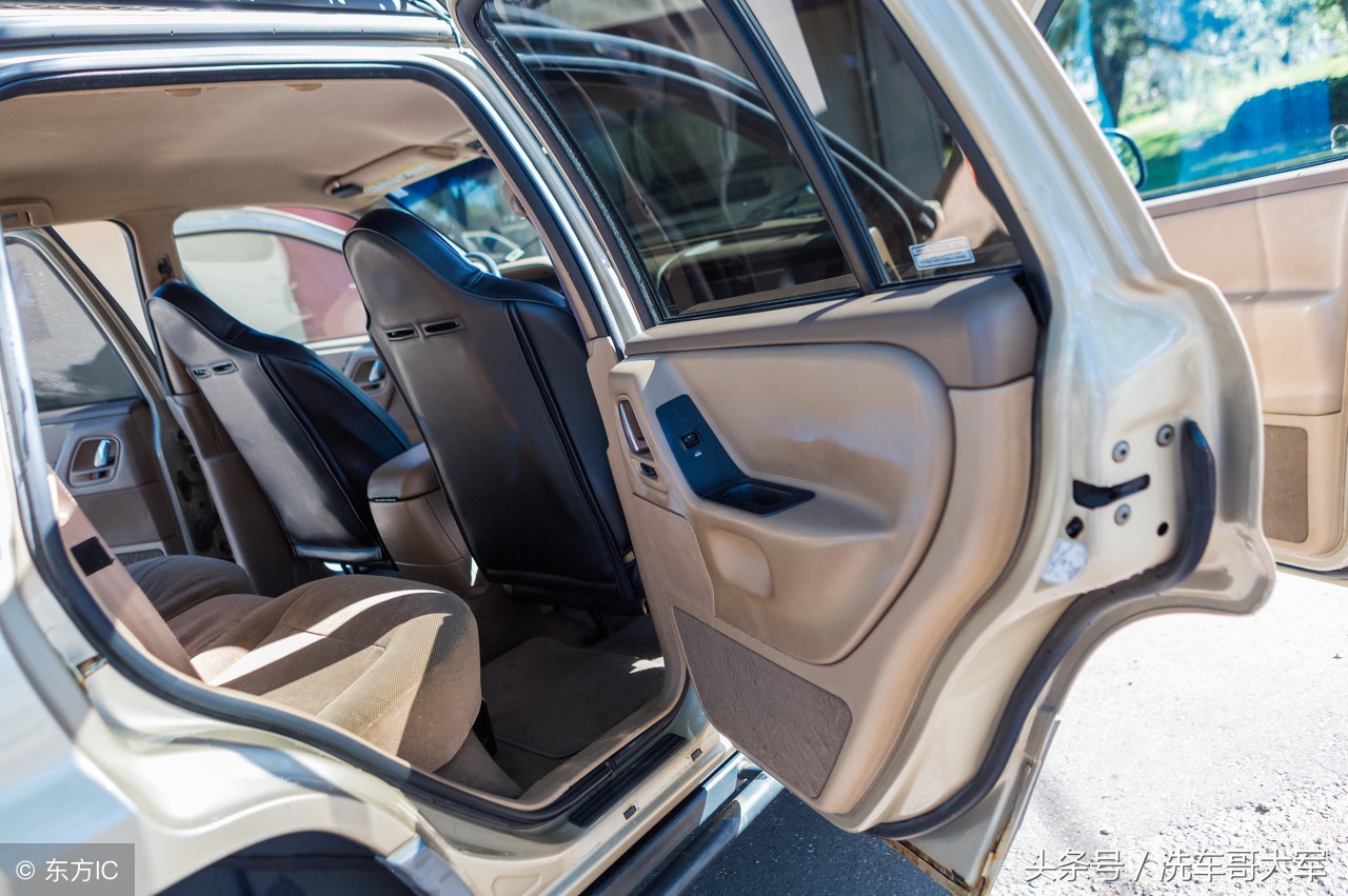 洗衣粉可以用来洗车吗,洗车可以用洗衣粉洗吗