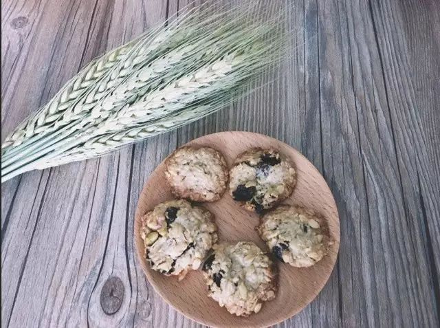 燕麦饼干，粗粮饼干健康又美味｜优优马骝宝宝美食小课堂