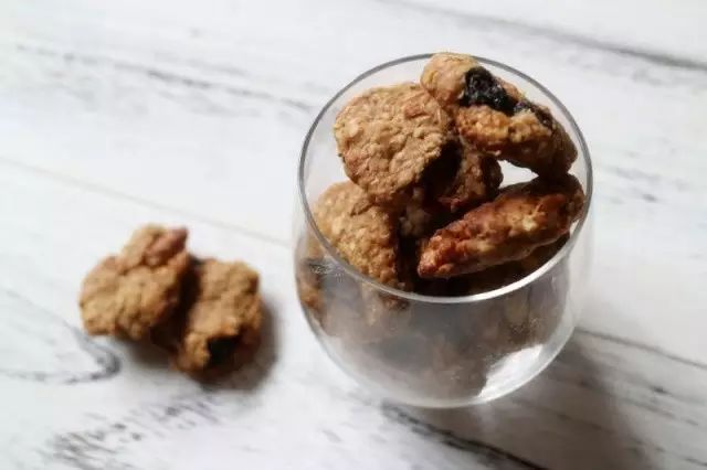 燕麦饼干，粗粮饼干健康又美味｜优优马骝宝宝美食小课堂