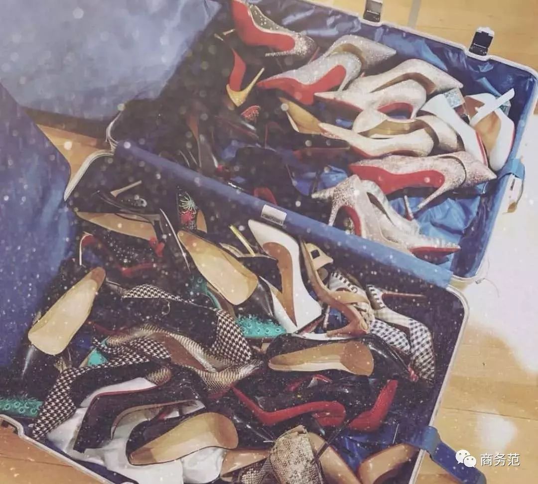 cl红底高跟鞋经典款多高,cl红底高跟鞋各个系列