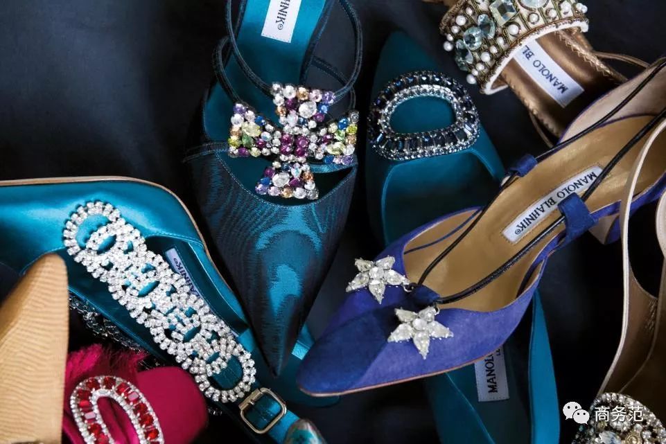 cl红底高跟鞋经典款多高,cl红底高跟鞋各个系列