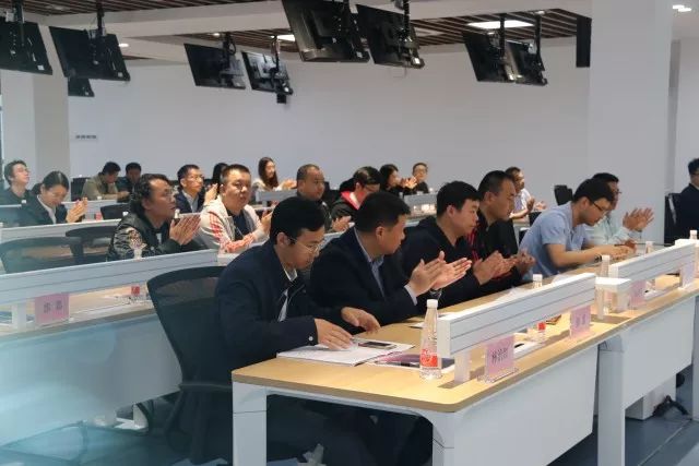 宁波北仑自行车协会,宁波商会召开第二次会员代表大会