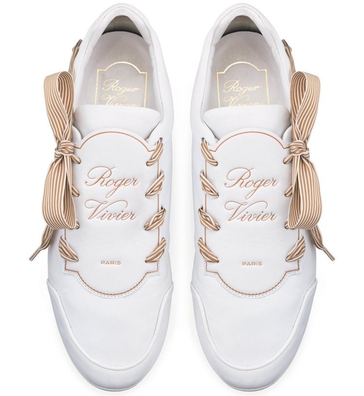 小白鞋怎么涂鸦好看简单,刺绣涂鸦小白鞋