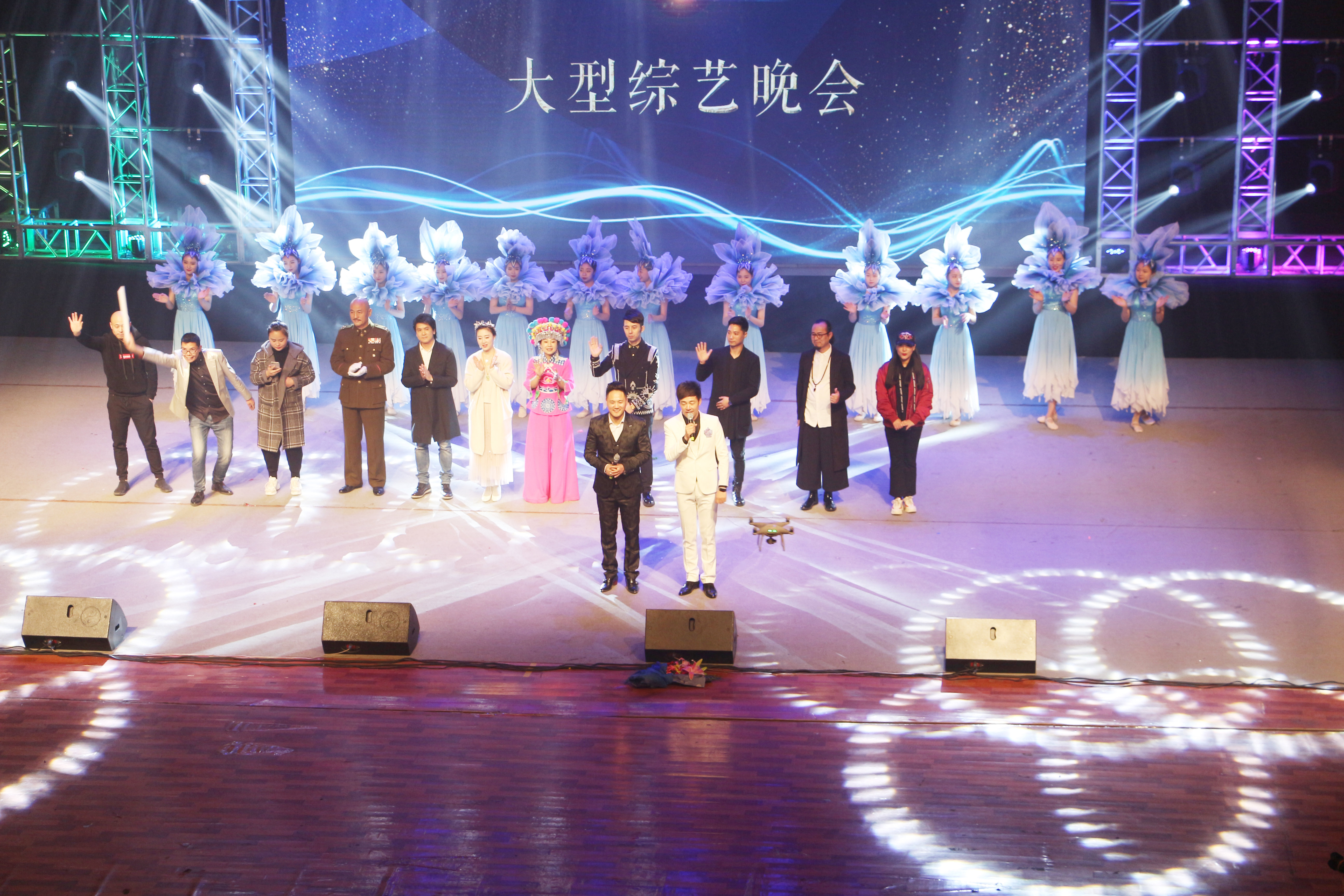 吴越惊艳视频,嗨翻全场这么多的梅西你见过吗