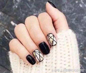 简约中国风几何图案,美甲简单大方又好看款式