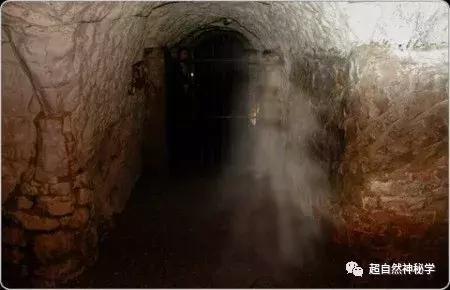 灵异事件30张恐怖照片,恐怖视频灵异事件合集