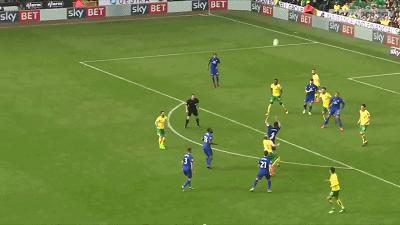 英冠43轮：狼队提前冲超，塞塞尼翁获两项大奖