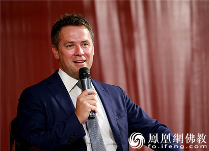 佛眼看球：佛学大师印顺法师与球星欧文的对话