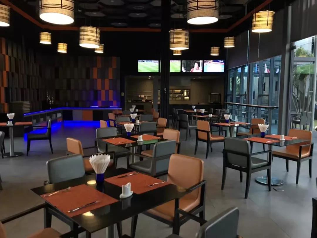 盘点：炼尸房边、大海之滨和群山环绕的泰国十大神奇球场