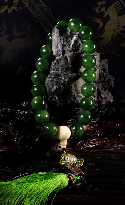 水如碧玉山如黛下联,水如碧玉山如黛范成大