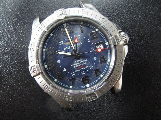 石英手表打开后盖的方法,牙型手表后盖打开方法图解