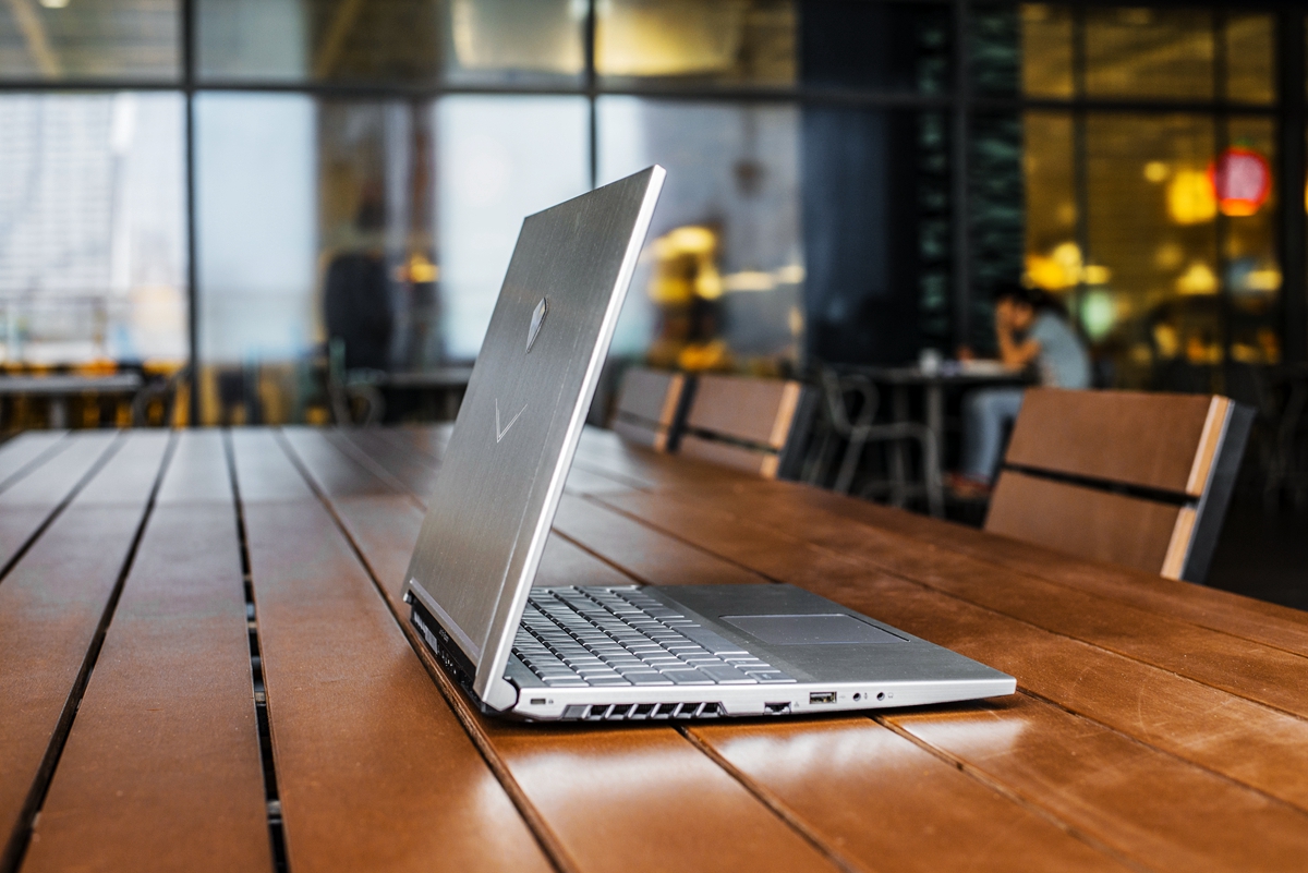 机械师f117-v26游戏本怎么样,机械师f11717.3英寸2k高端游戏本