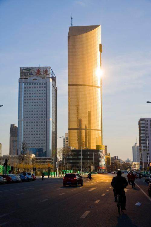 天津第一高楼为何烂尾,天津高楼1000米