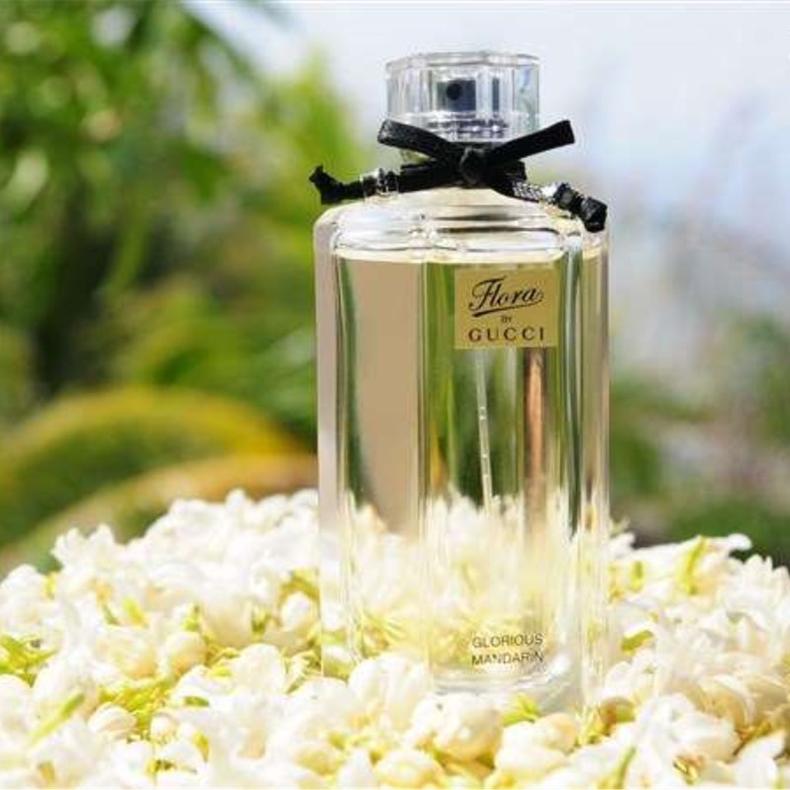 香水魅惑迷人,香水迷人