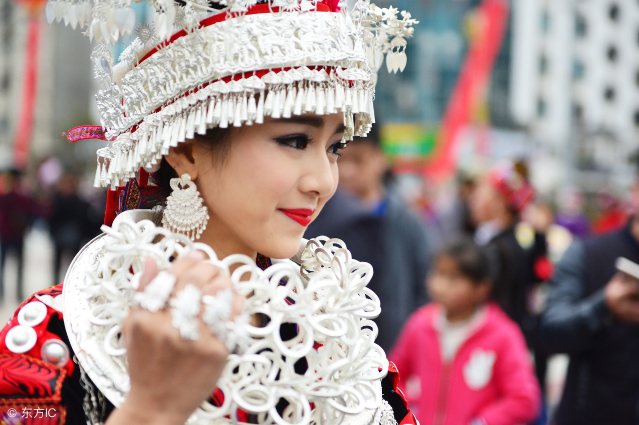 甘肃各地区美女如云你感觉那里的美女具有地方特色？