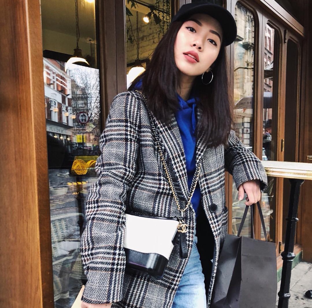 亚洲女博主名字,金发白人女博主