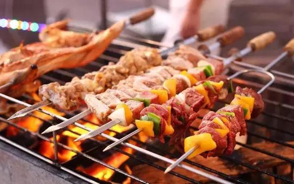 烧烤店不会运营是怎么去学的,想开个烧烤店想学习烧烤上哪学去