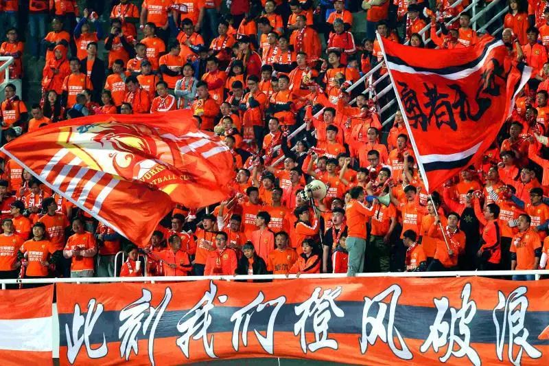 中国李宁体现文化自信,李宁最新款足球