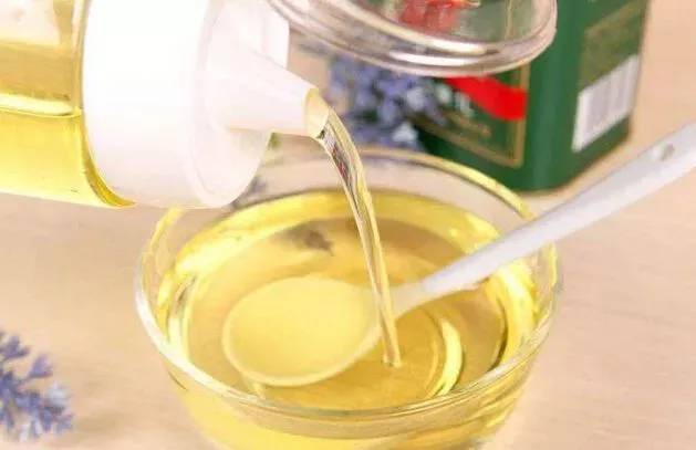 食用油花生油菜籽油大豆油,食用大豆油花生油菜籽油哪个好呢