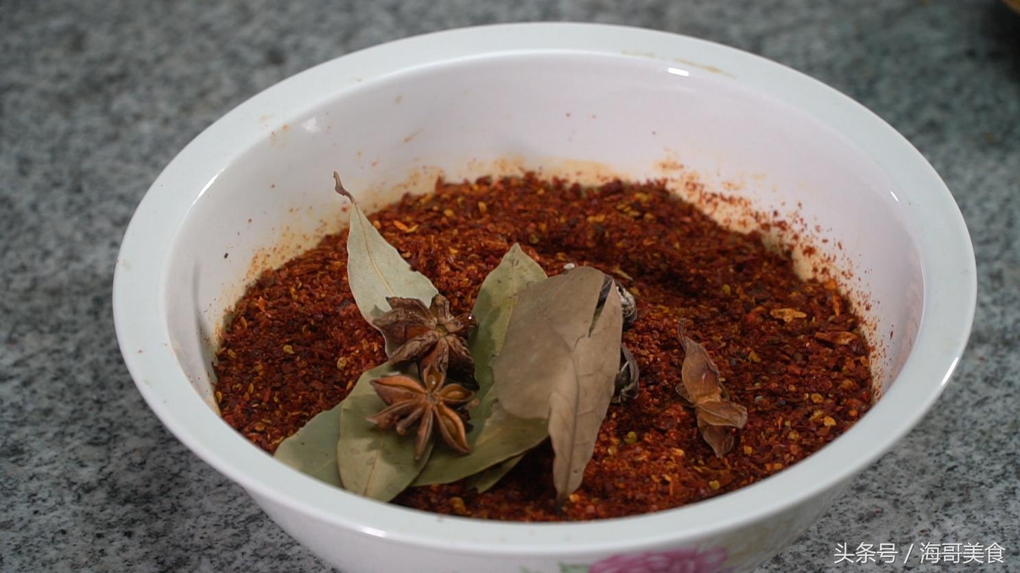 正宗川菜红油,川味红油怎么做才香又红又亮