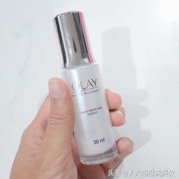 olay玉兰油光感小白瓶测评 (olay美白小绿瓶怎么样)