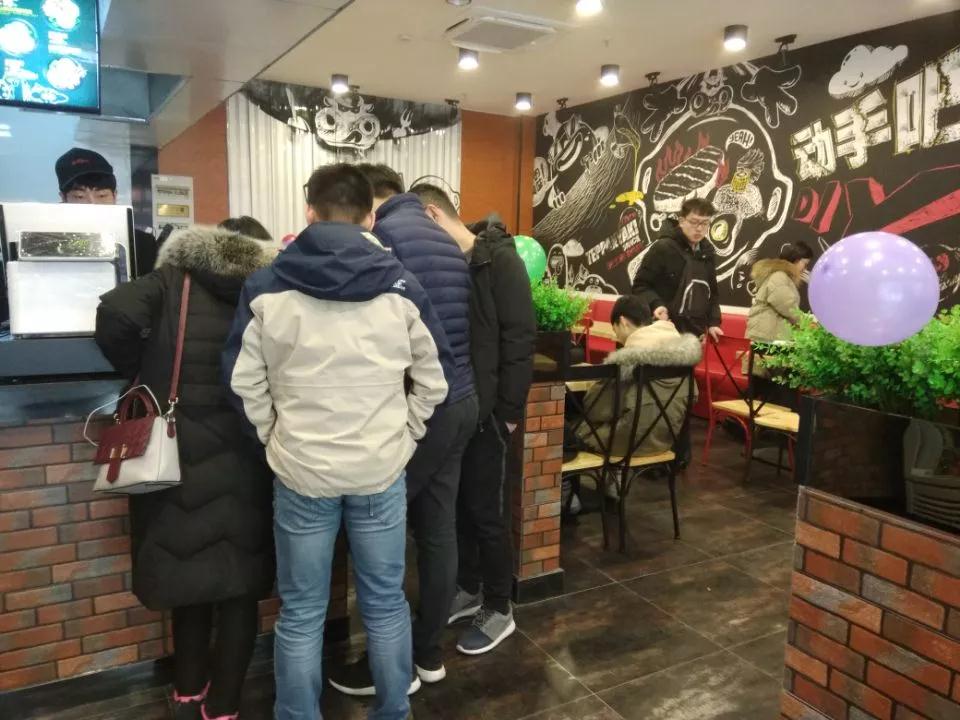 日营业额一路飙升的板烧厨房究竟有如何魔力?看这里