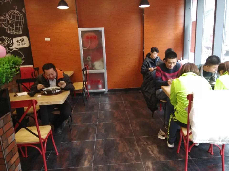 日营业额一路飙升的板烧厨房究竟有如何魔力?看这里