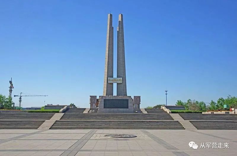 唐山抗震救灾模范机场,唐山抗震救灾视频