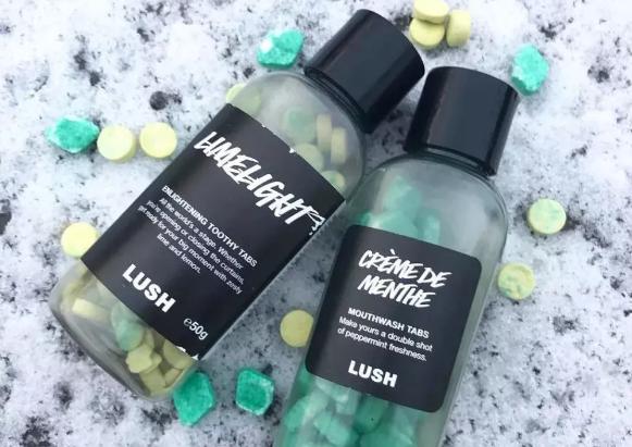 牙黄还不整齐，再美张嘴也输了你知道吗？