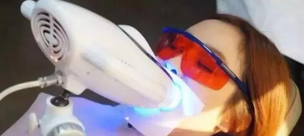 牙黄还不整齐，再美张嘴也输了你知道吗？