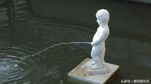 为什么尿会分叉怎么解决,为什么尿尿老是分叉