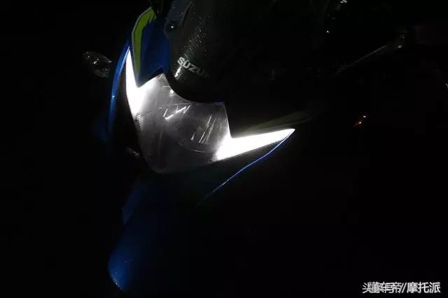 贝纳利龙卷风252r和豪爵铃木gsx250r,豪爵铃木gsx250r和川崎ninja400