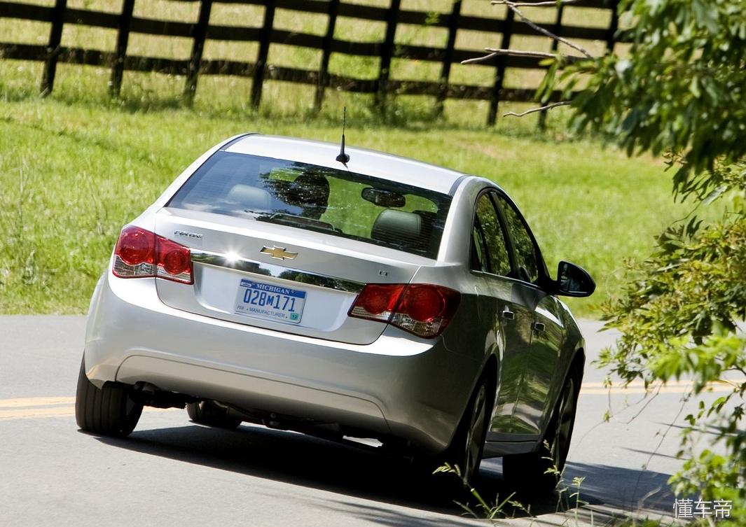 雪佛兰科鲁兹1.8自动挡二手车价格,2018款雪佛兰科鲁兹二手车价格