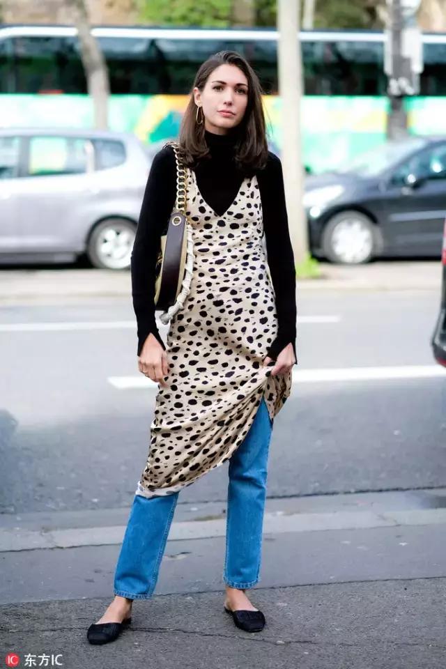 零高度的时髦早春平底鞋,想要穿得时髦又不刻意