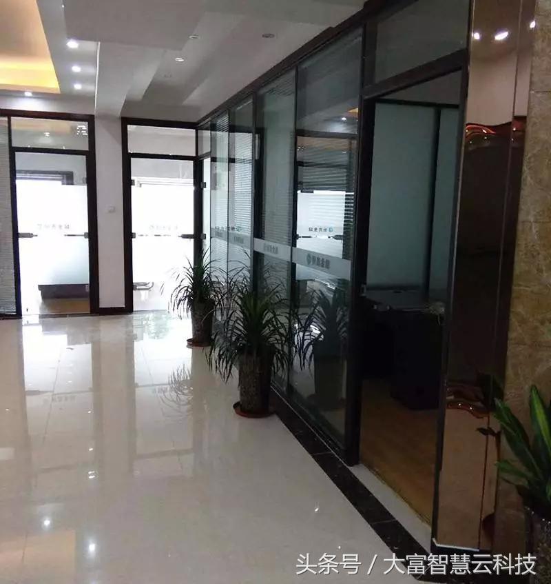 工装办公楼全套设计案例,工装办公室方案设计