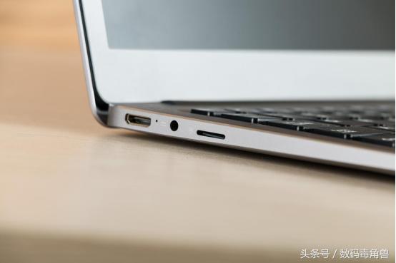 清华同华K1毒家评测，新一代办公新宠