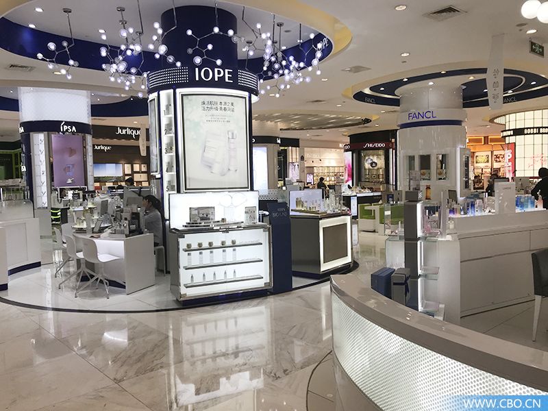 闭店升级后“变脸”,百盛如何让化妆品成为“摇钱树”?