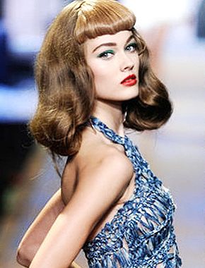 绿松石颜色最深会变多深,绿松石色的最佳搭配颜色