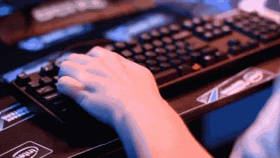 你能反杀!只要用了这个外挂