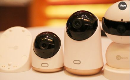 南京全面暂停网约车投放;苹果小米等手机壳有毒物质超标|周报