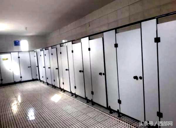 西安咸阳改造的厕所,西安市雁塔区农村厕所改造