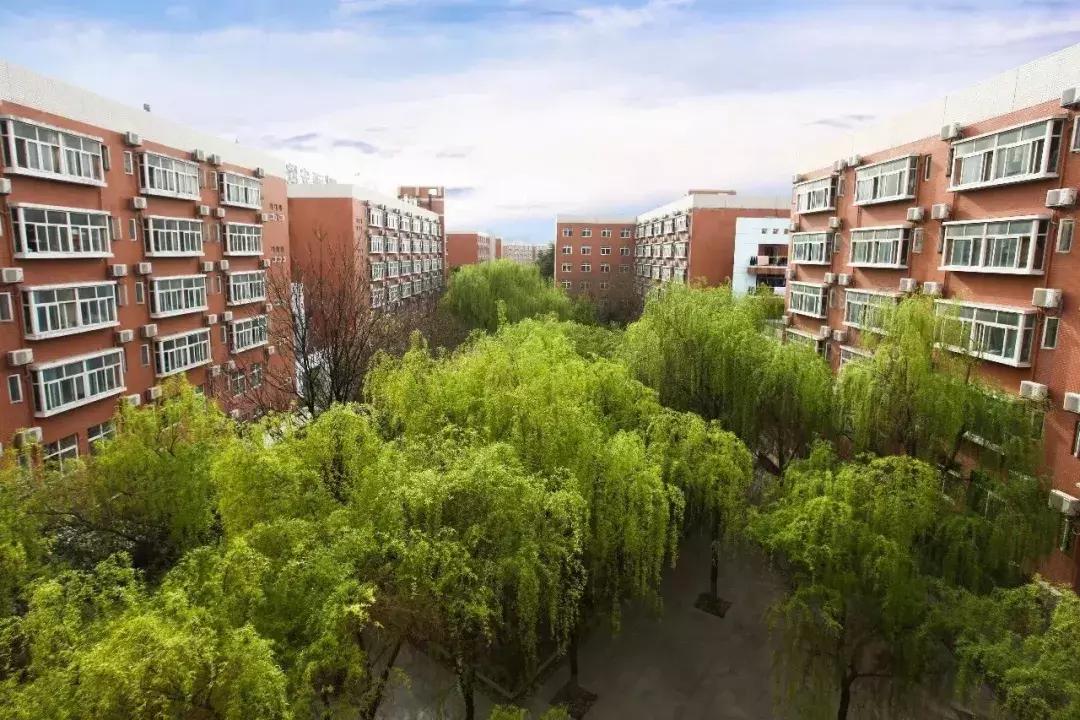 欧亚，你好！欧亚，再见！