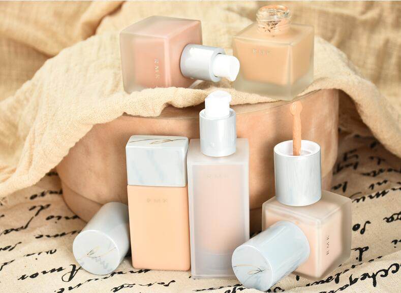 那些几块钱的粉底液真的可以用吗,这几款粉底最适合油皮