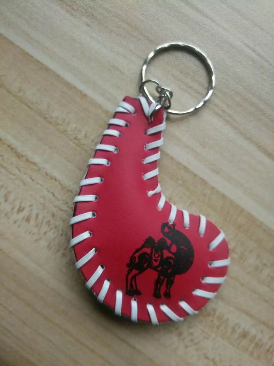 骑车旅行到了呼和浩特，认识一好友受到热情招待