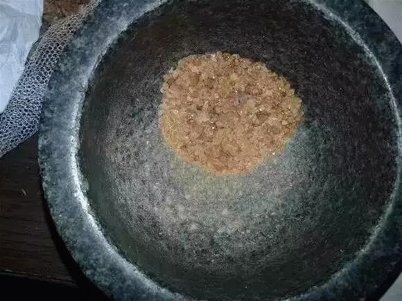 玉石摔碎后续,玉石摔碎了自行愈合了