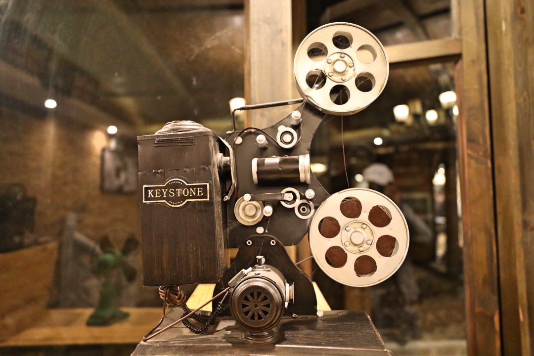 丽江束河古镇网吧住宿,丽江束河古镇蓝石客栈住宿价格