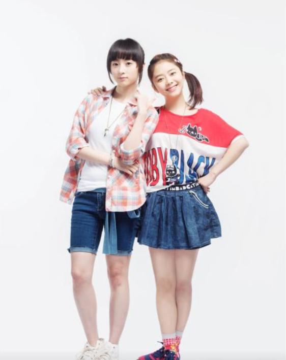 你还在关注独孤天下里演傻白甜的她，却不知人家悄悄换了张脸……