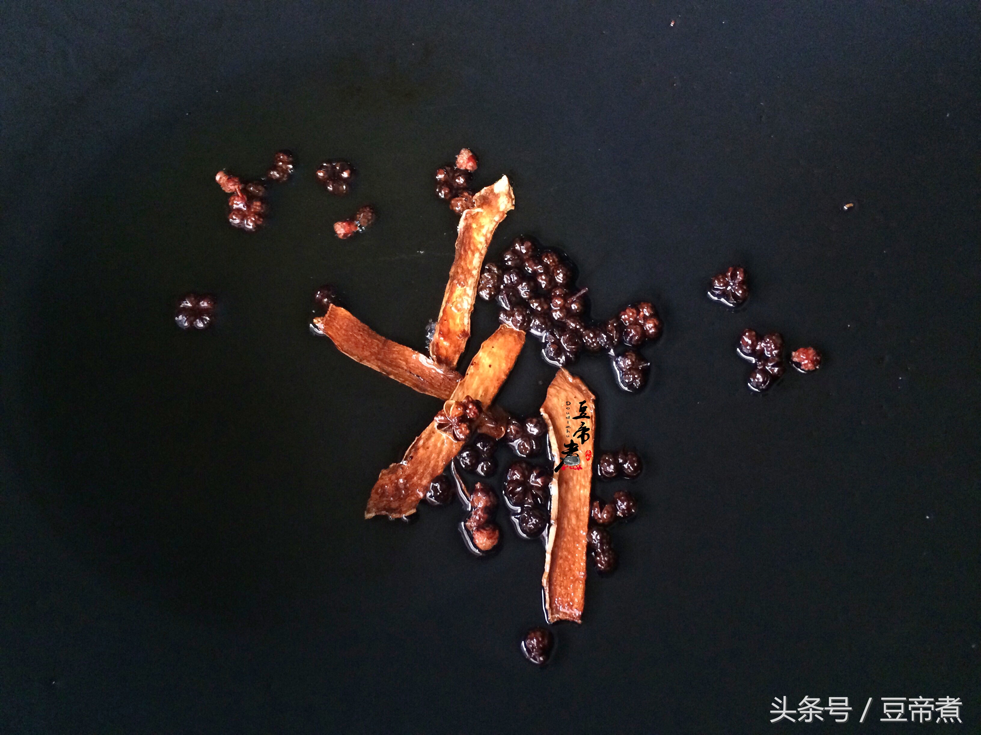 虾的10种最佳吃法水煮不用啤酒,虾煮几分钟会更嫩更好吃